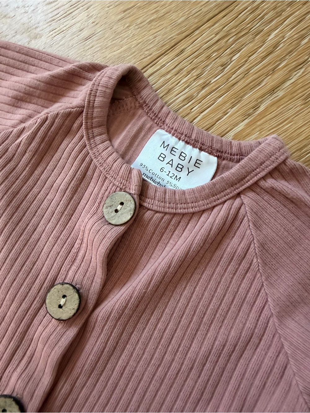 Mebie Baby Ribbed Button Onesie - Picture 4 of 6